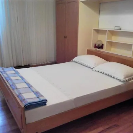 Apartment Dane - Free Parking Makarska
